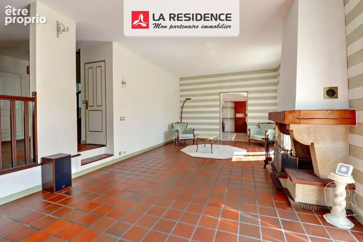 Maison 6 pièces 137 m² à vendre à Jouy-Le-Moutier (95280) - photo 3