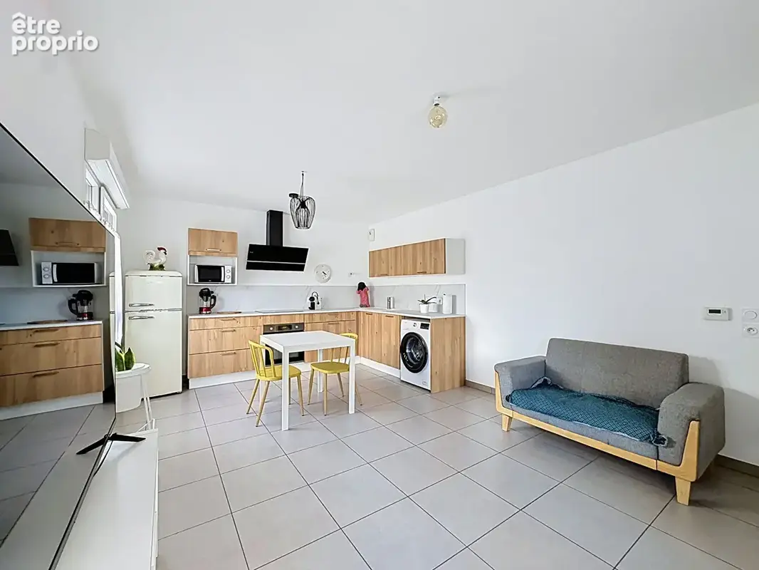 A VENDRE Appartement  2 pièces Caluire Et Cuire 2 pièce(s) 44.86 m2 dernier étage - photo 4