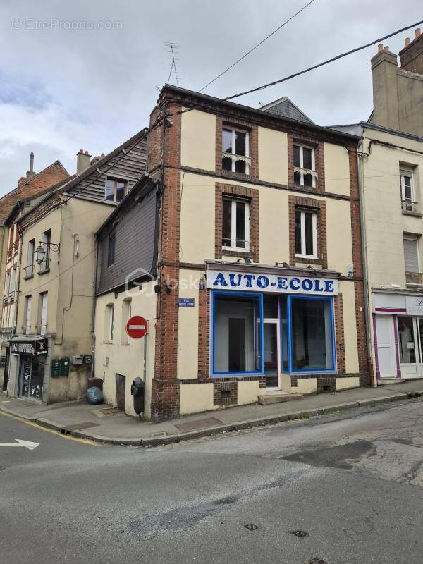 Commerce à L'AIGLE
