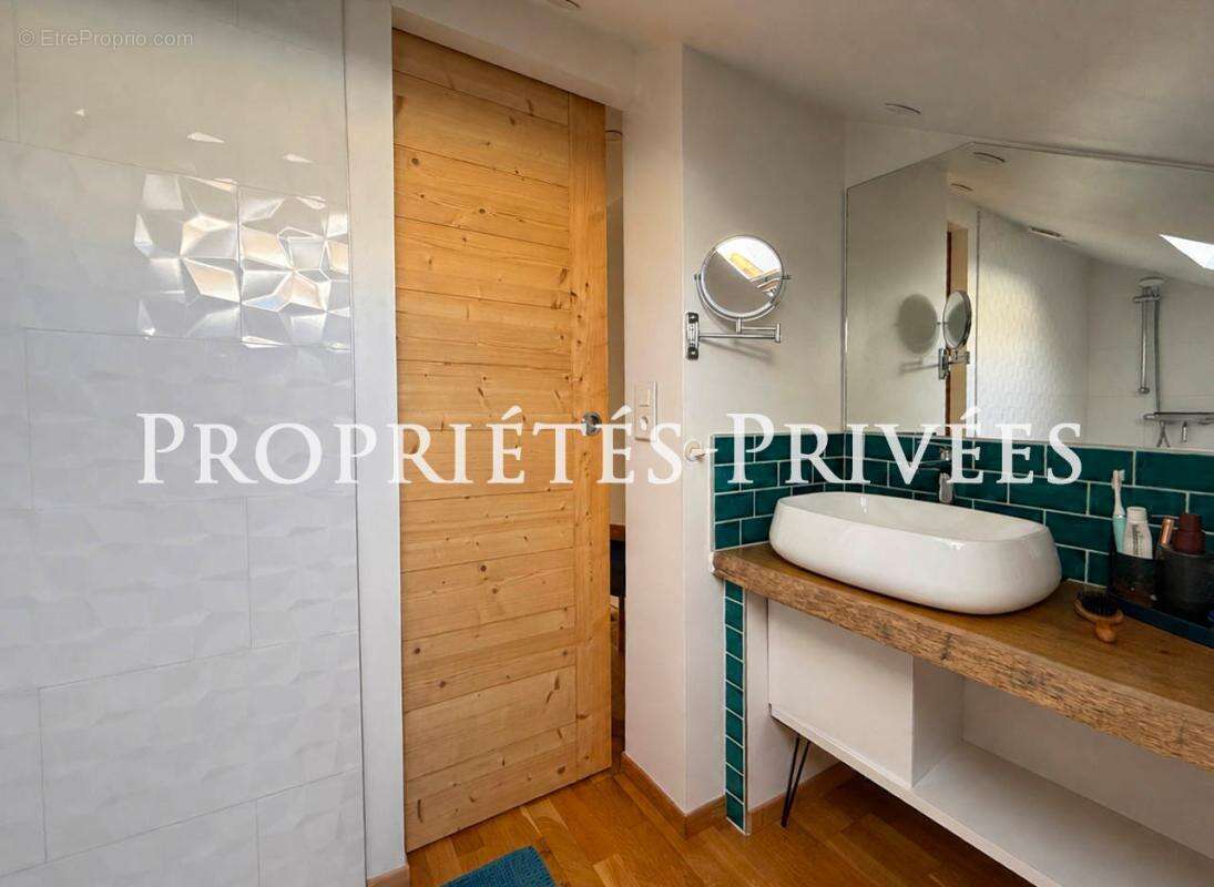 Maison de charme de 80 m2 rénovée à Joinville-le-Pont - photo 14