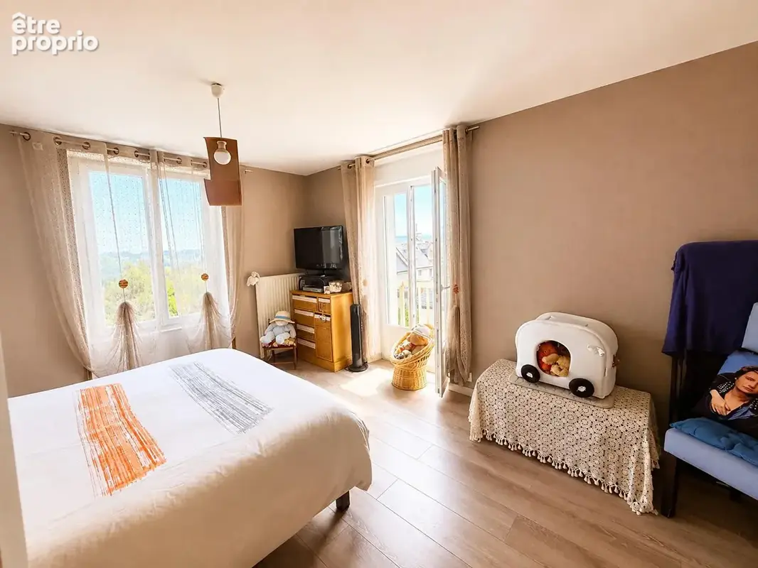 Maison familiale de caractère, gare, plages et centre à pied - photo 10