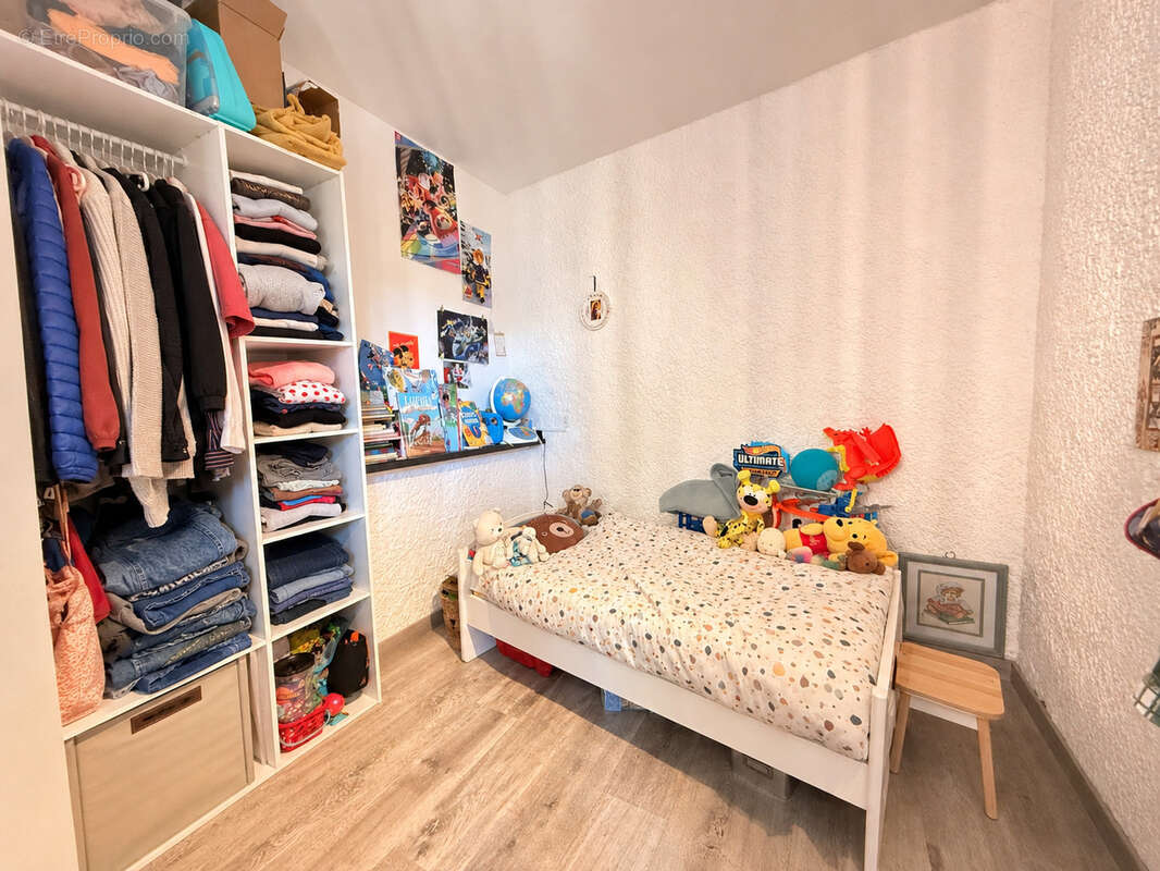 Appartement à SIX-FOURS-LES-PLAGES