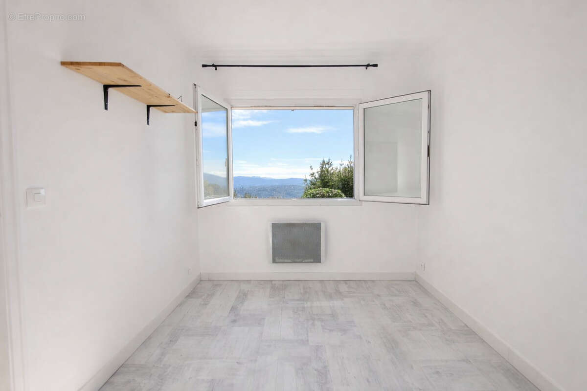 Appartement à GRASSE