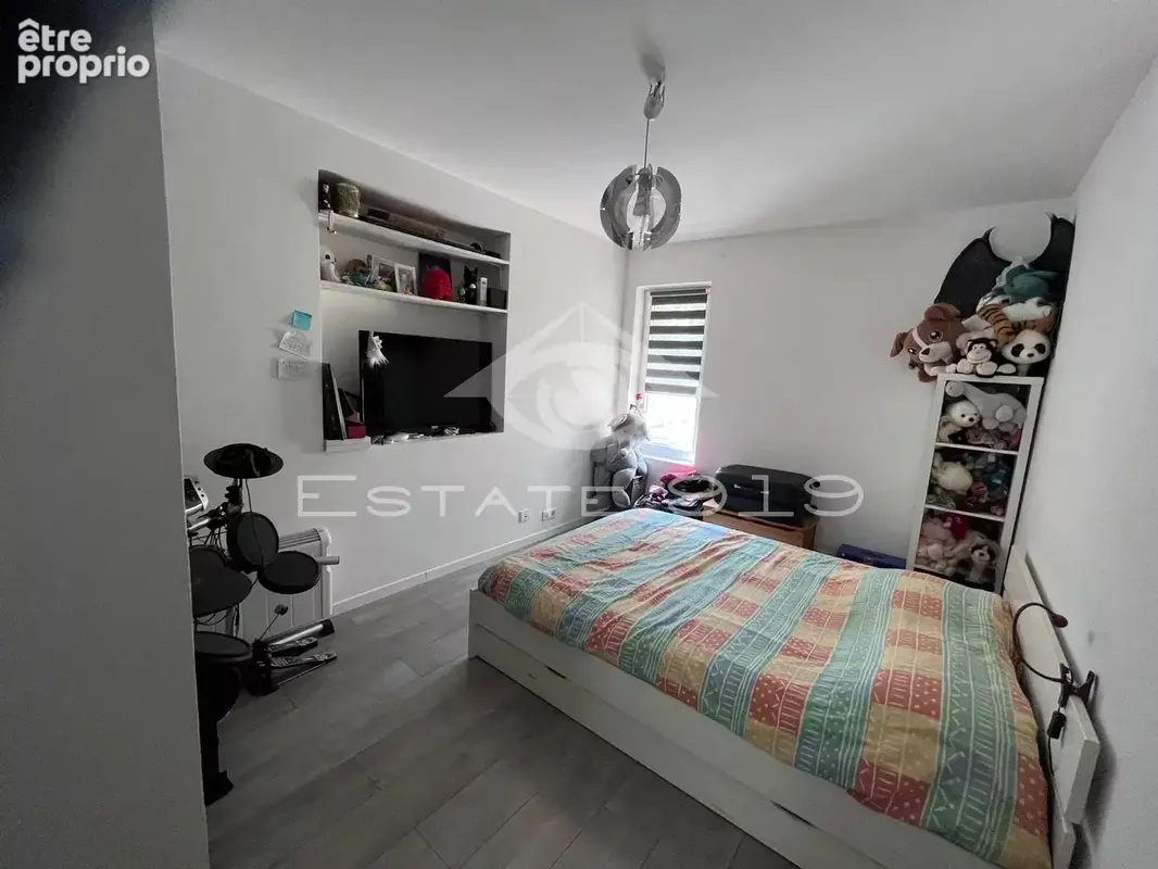 LE ROURET Proche commerces - photo 6
