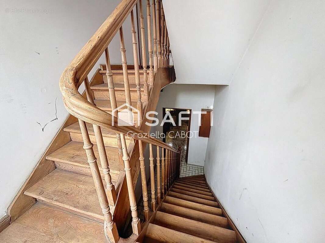 Photo 2 - Maison à AVION