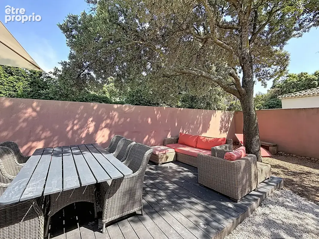 Villa contemporaine  193 m² sur parcelle arborée de 800 m² - photo 5
