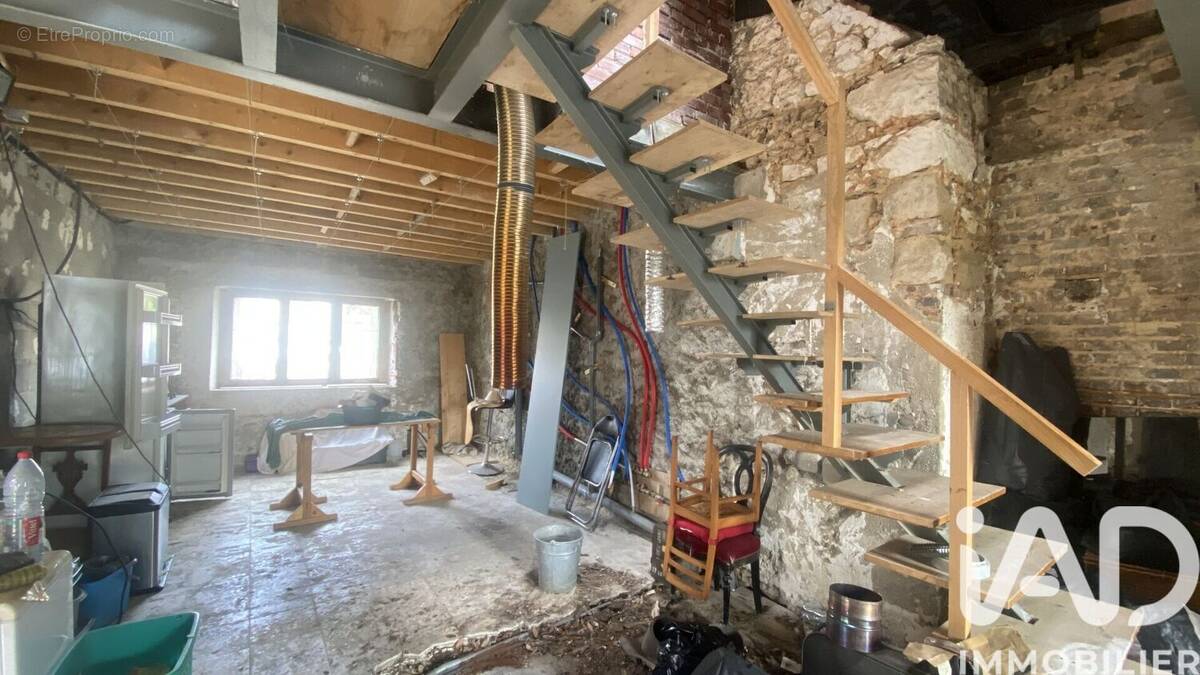 Photo 1 - Maison à SAINT-BENOIST-SUR-VANNE