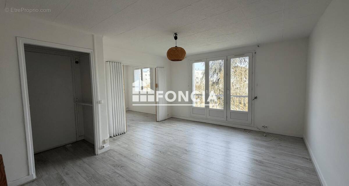 Appartement à RUEIL-MALMAISON