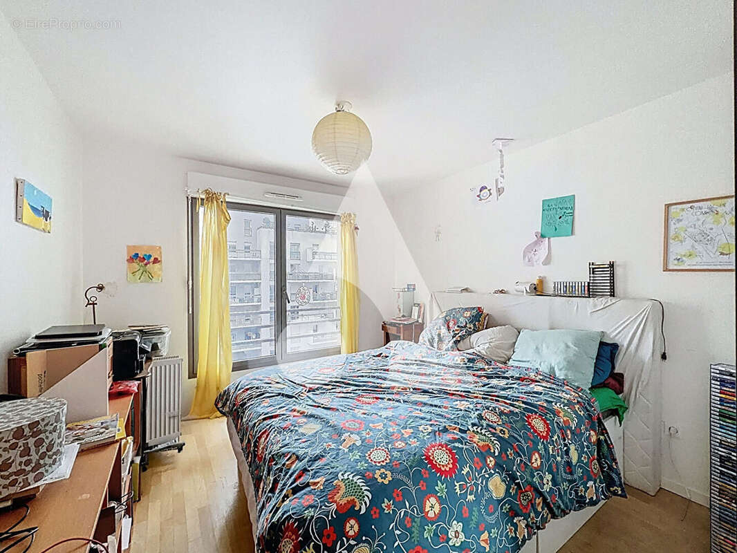 Appartement à NANTERRE