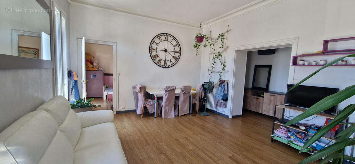 Appartement à NIMES