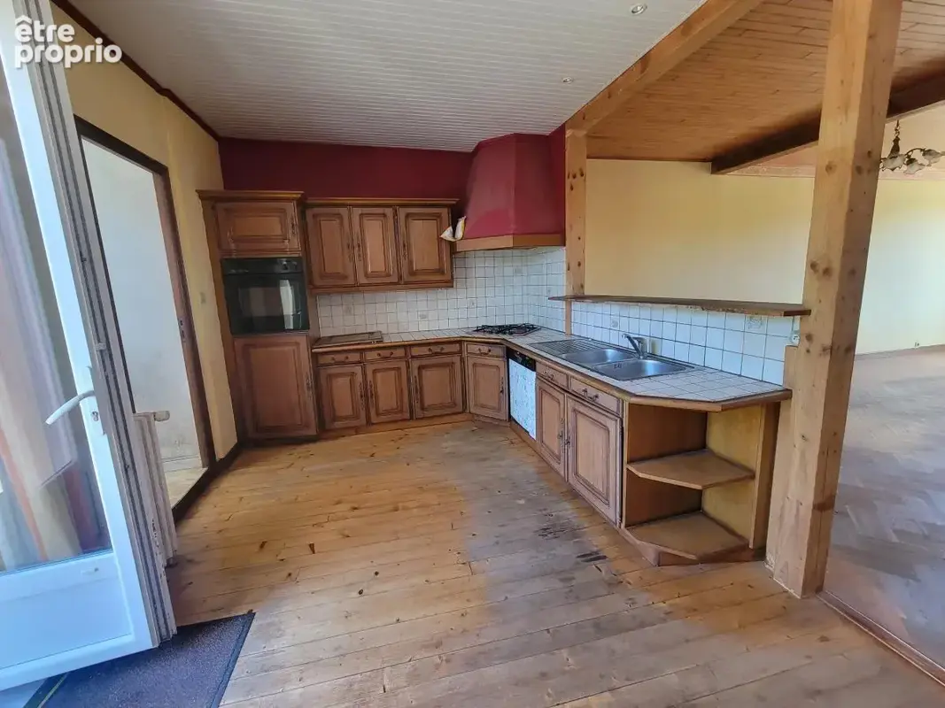 Maison 101 m² à Spezet  - photo 2