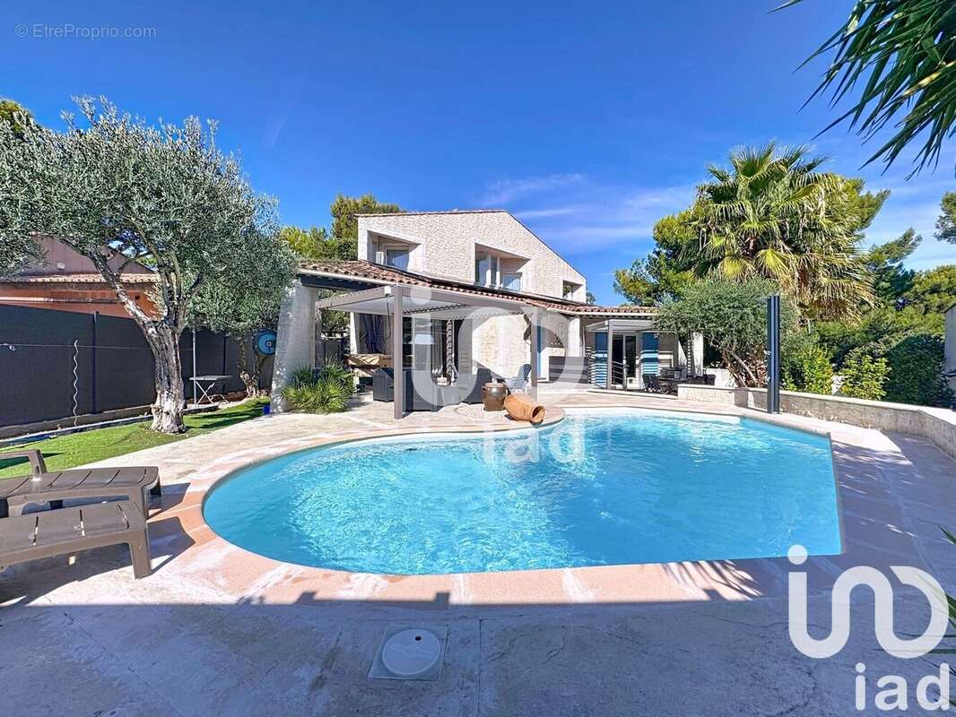 Photo 2 - Maison à ISTRES