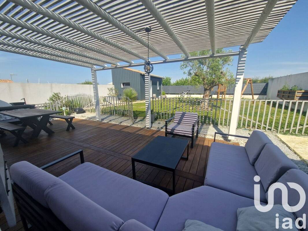 Photo 1 - Maison à SAINT-OUEN-D'AUNIS