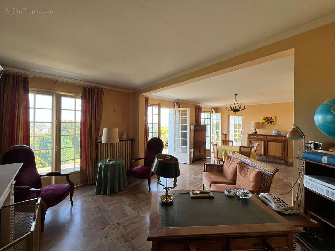 Maison à CREGY-LES-MEAUX