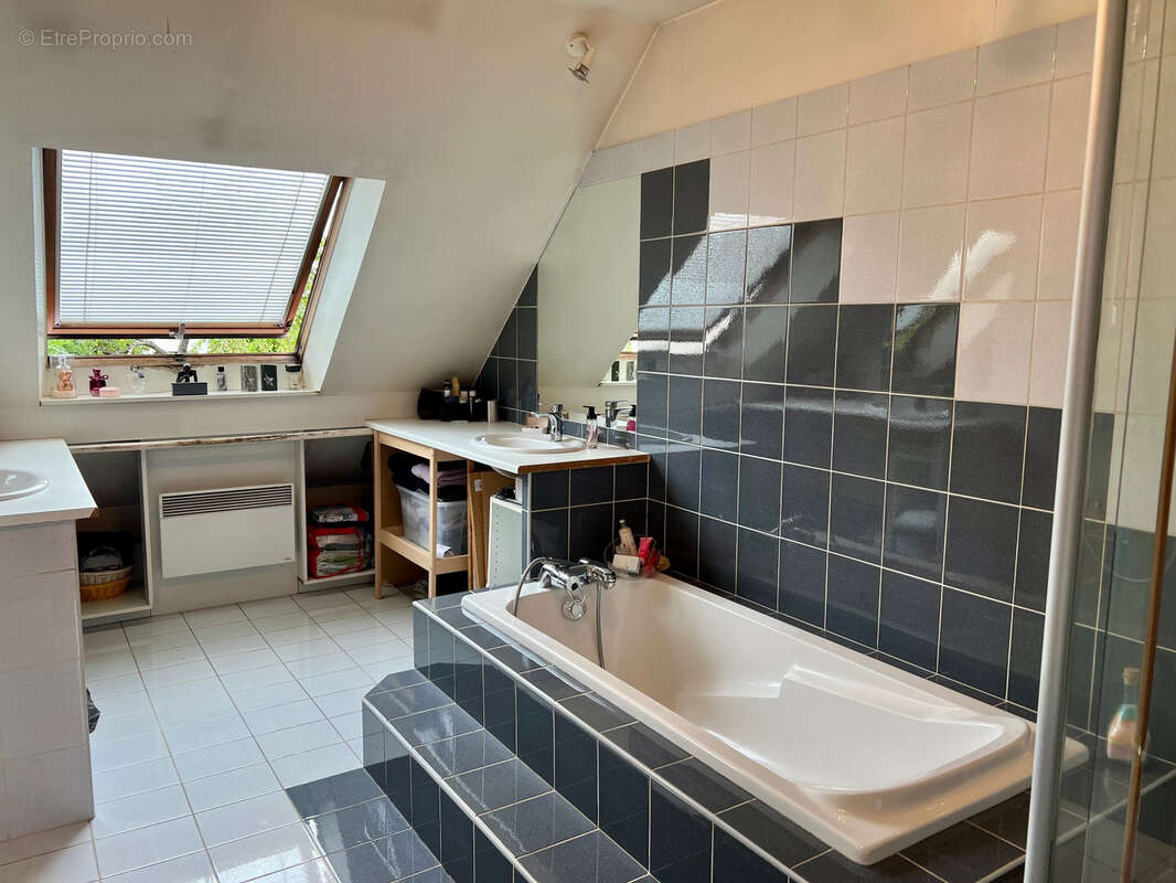 Maison à ATHIS-MONS