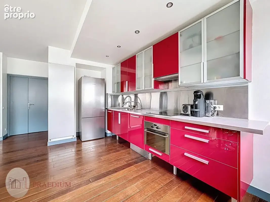 Appartement 53 m² à Paris-8e  - photo 6