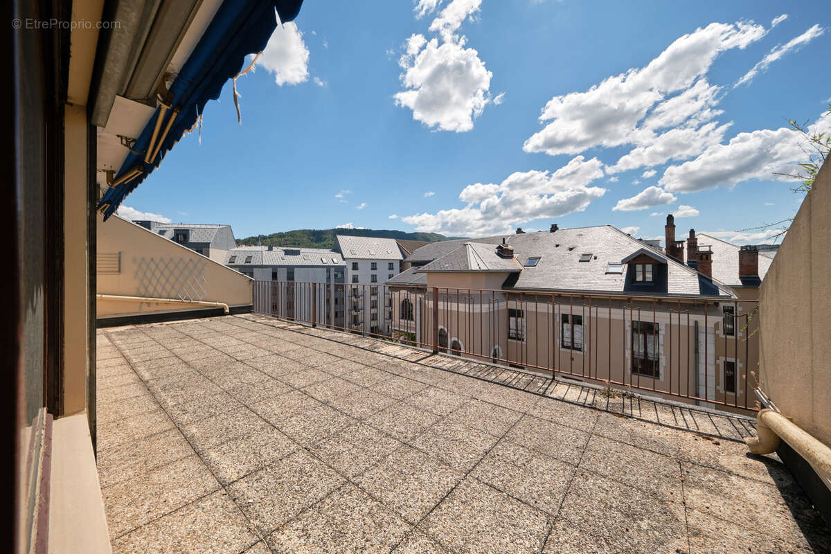 Terrasse 36 m2 - photo 2