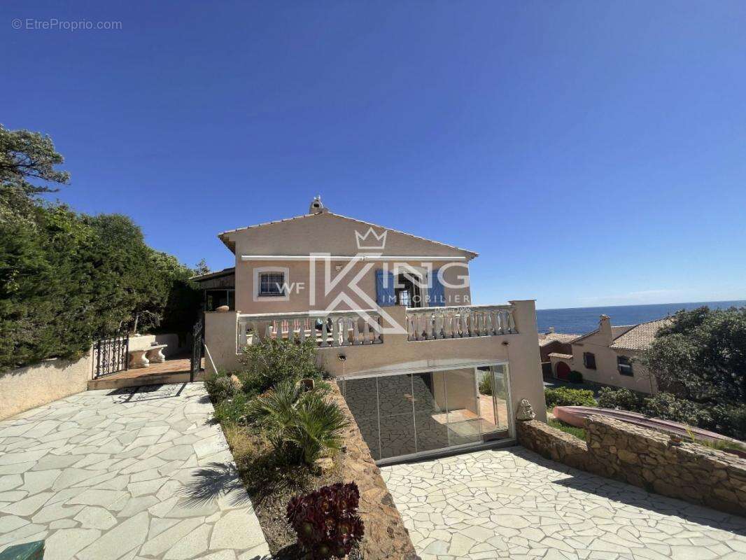 Maison à SAINT-RAPHAEL