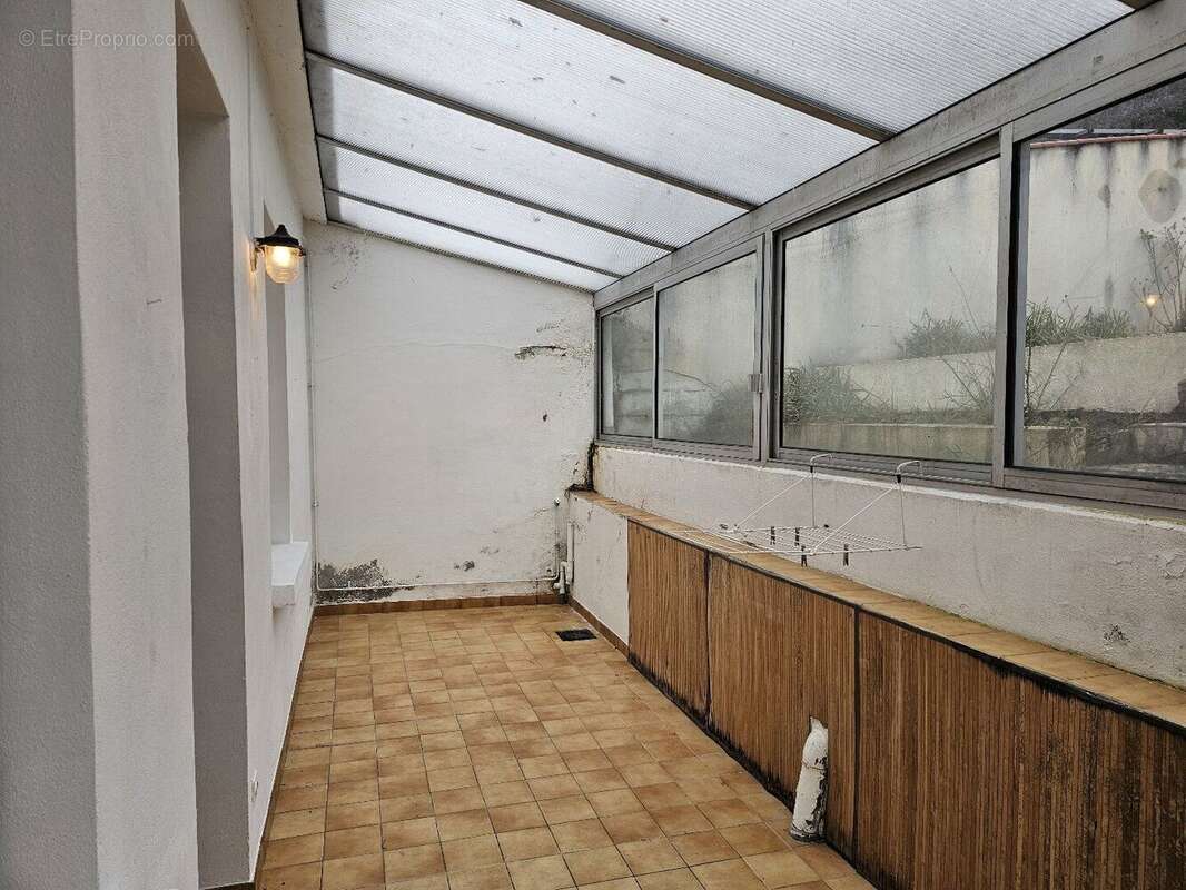 Maison de ville avec jardin et garage - photo 10