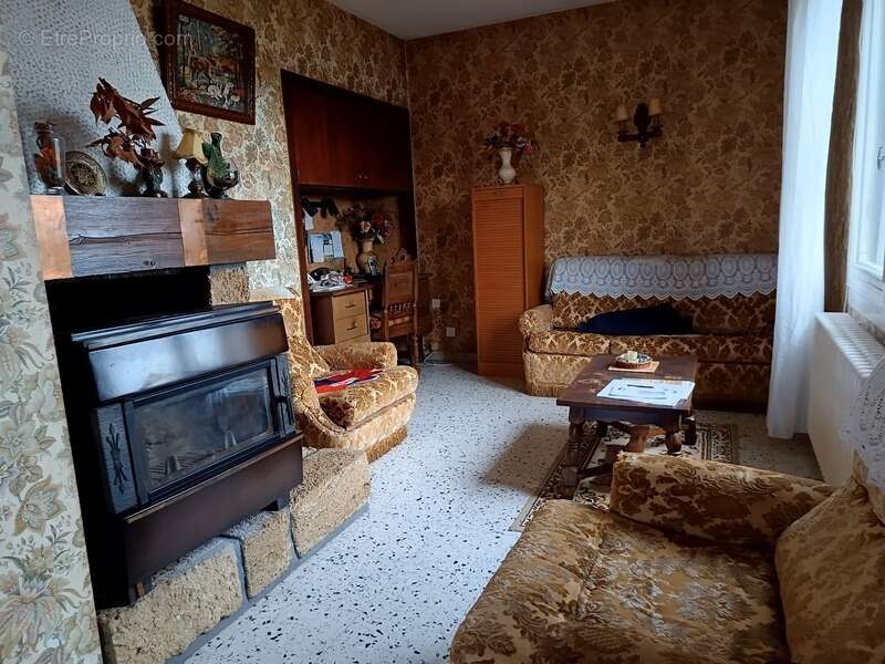 Maison à HONTANX
