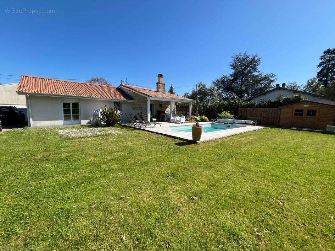 Maison à SAINT-LOUBES