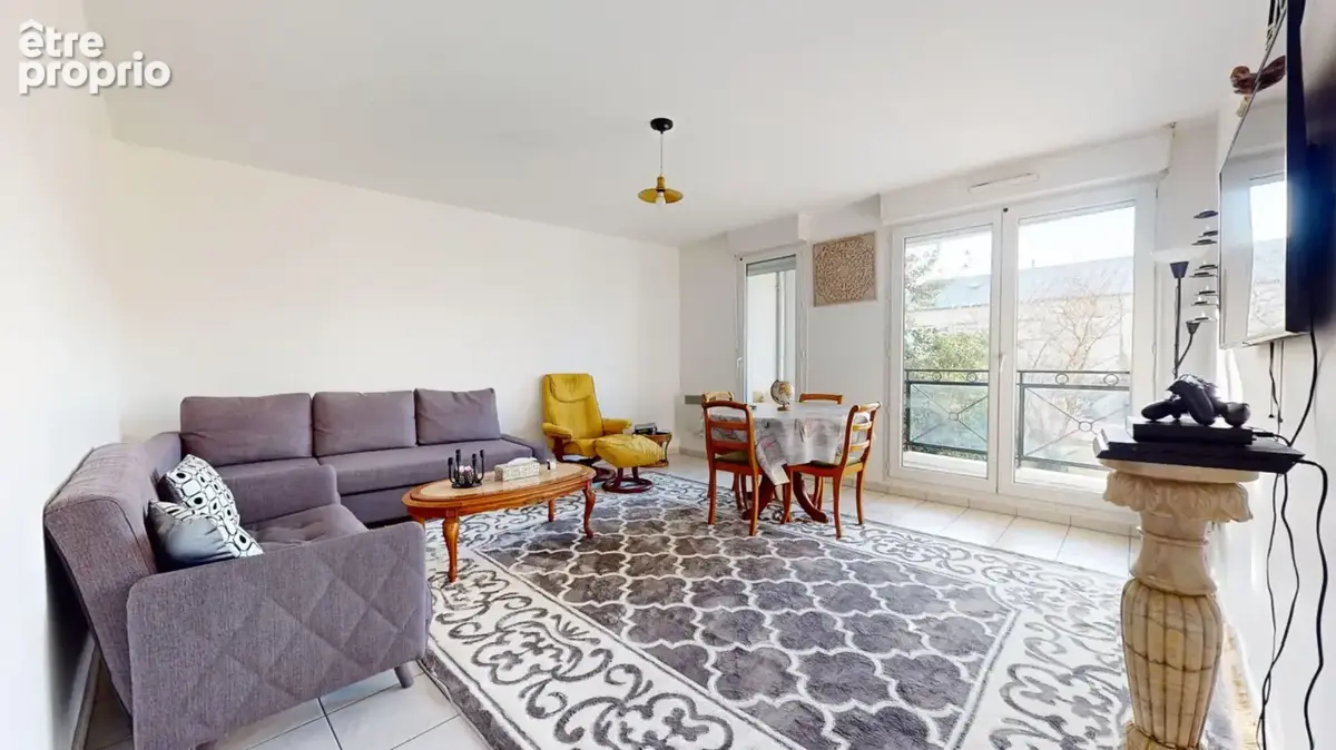 Appartement à LIVRY-GARGAN