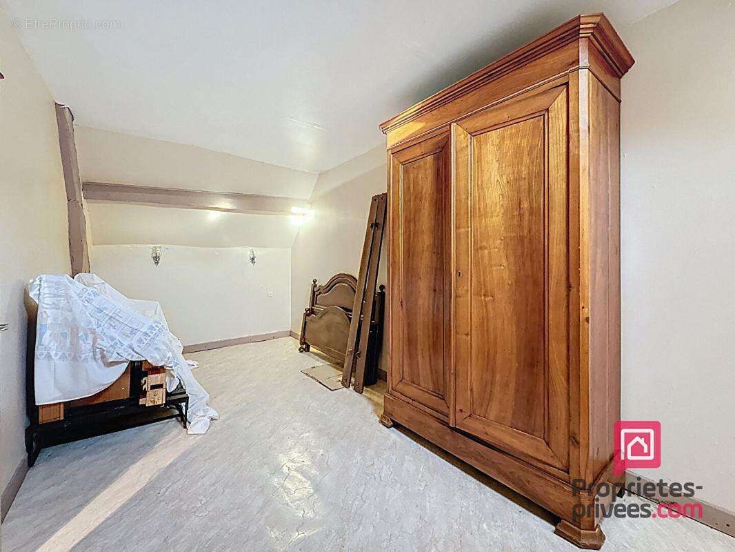 Secteur Bellême, maison de village de 130 m2  avec jardin de 1300 m2 - photo 6