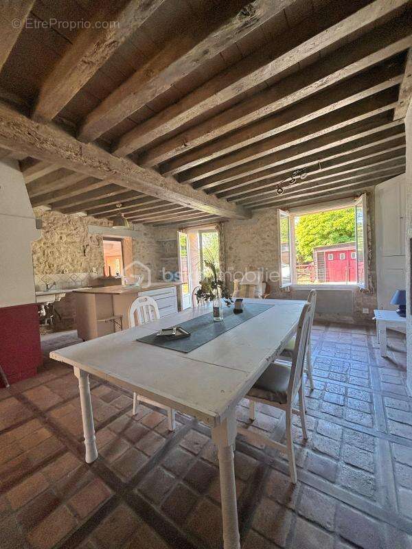 Maison à COULONGES