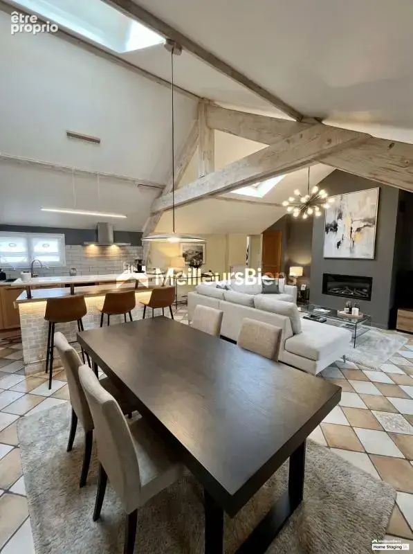 Ensemble immobilier à Montlhéry 370 m² 12 pièces et locaux commerciaux - photo 7