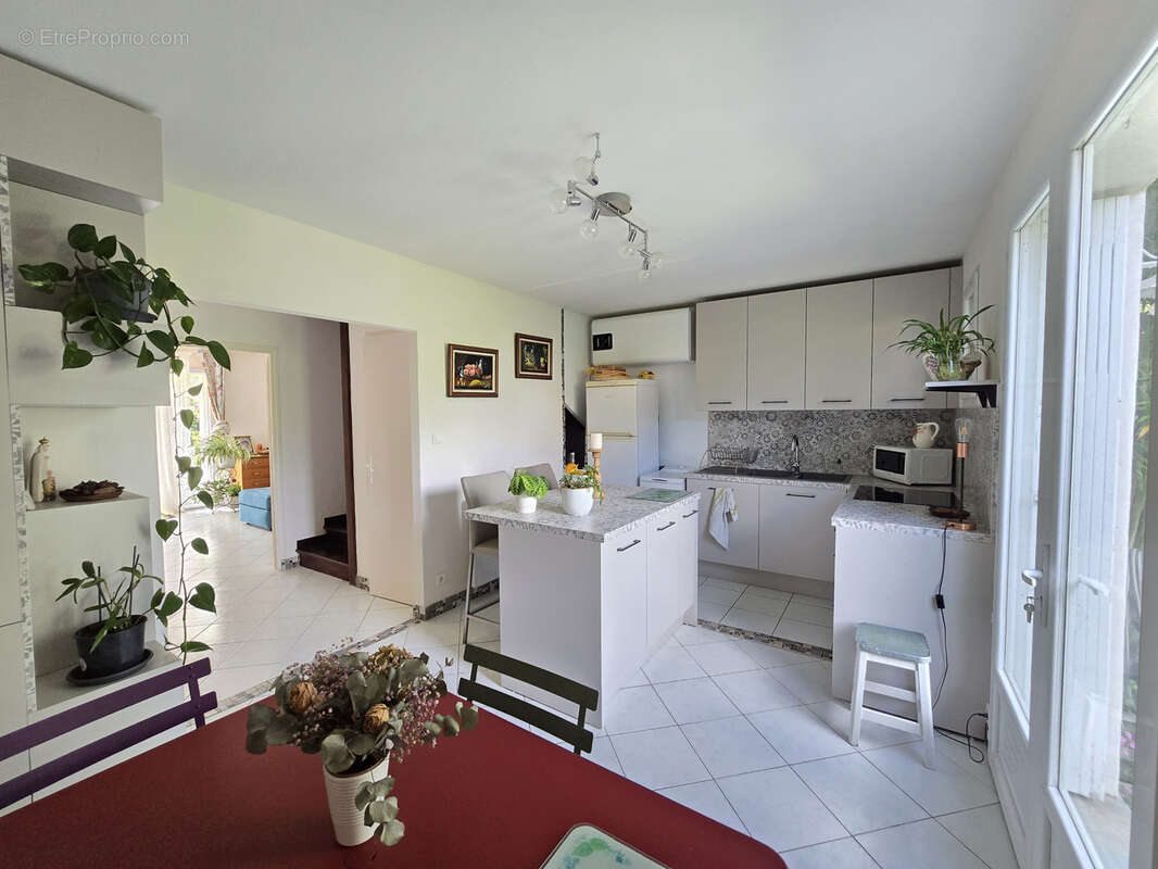 Maison à PRADES-LE-LEZ