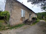  Avant de la maison  - Maison à SAINT-PIERRE-LAFEUILLE