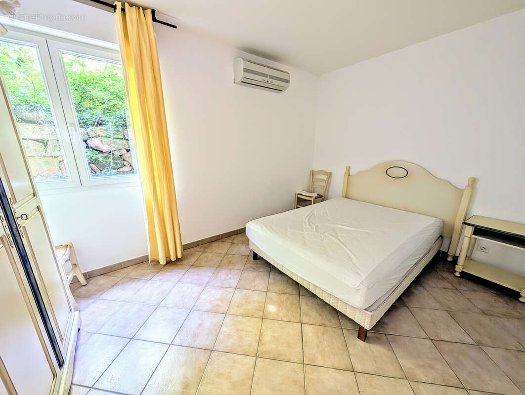 Vente : appart t2 vue fleuve et maquis porto ota - photo 4