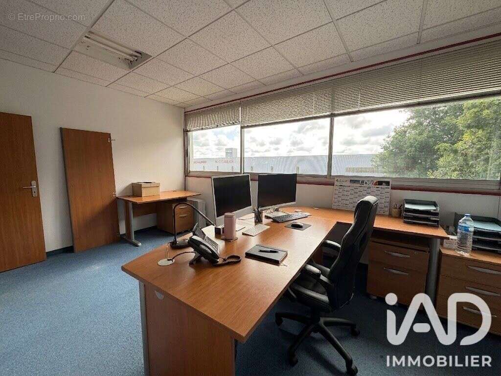 Commerce 452 m² à Loudeac  - photo 8