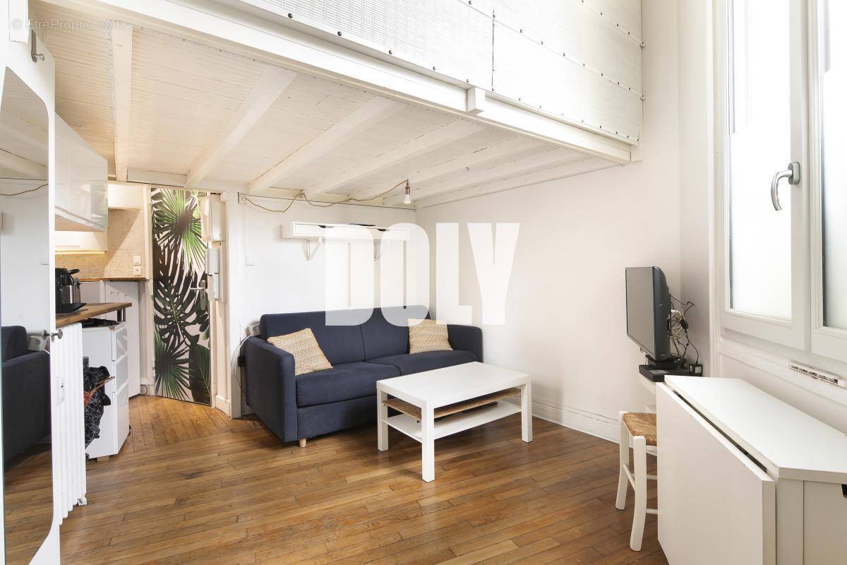 Appartement à PARIS-14E