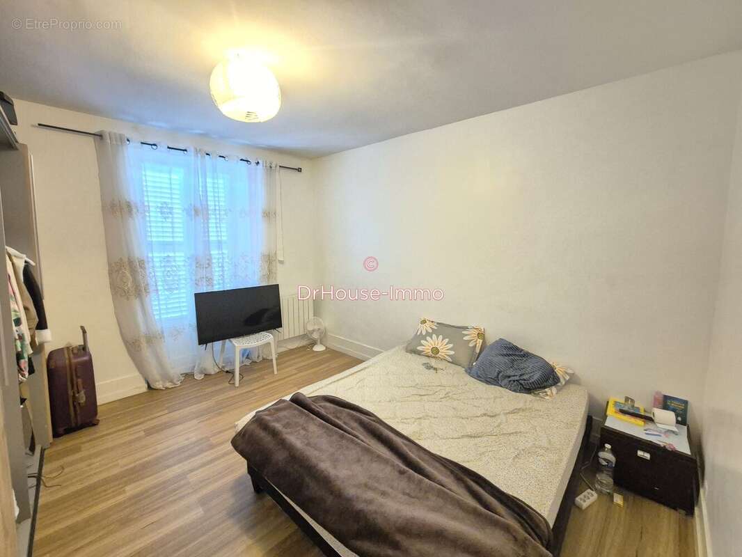 Maison à LES MUREAUX