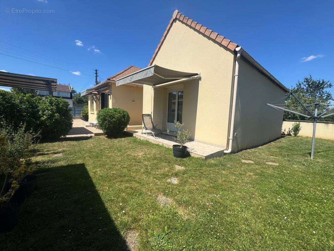 Maison à MANTES-LA-VILLE