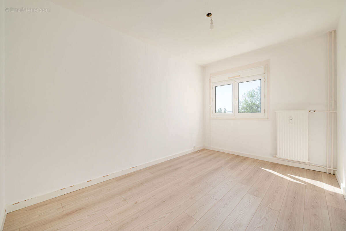 Appartement à ESSEY-LES-NANCY