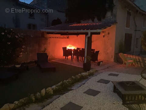 Maison à ROQUEMAURE