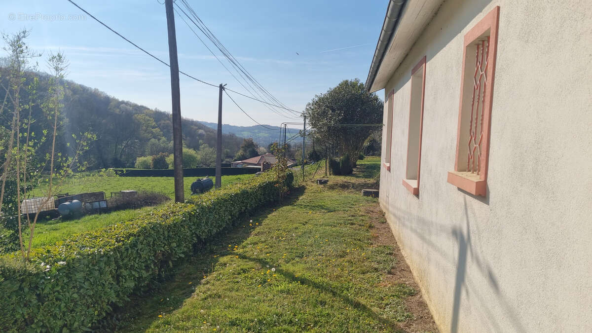 Maison à PEYRAUBE