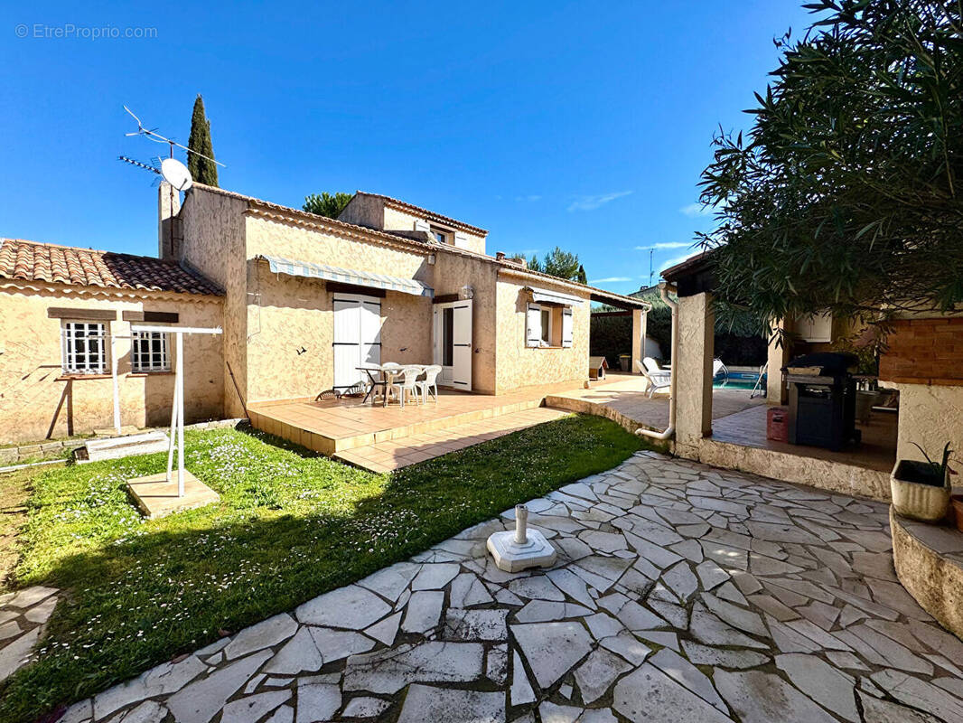 Maison à BRIGNOLES
