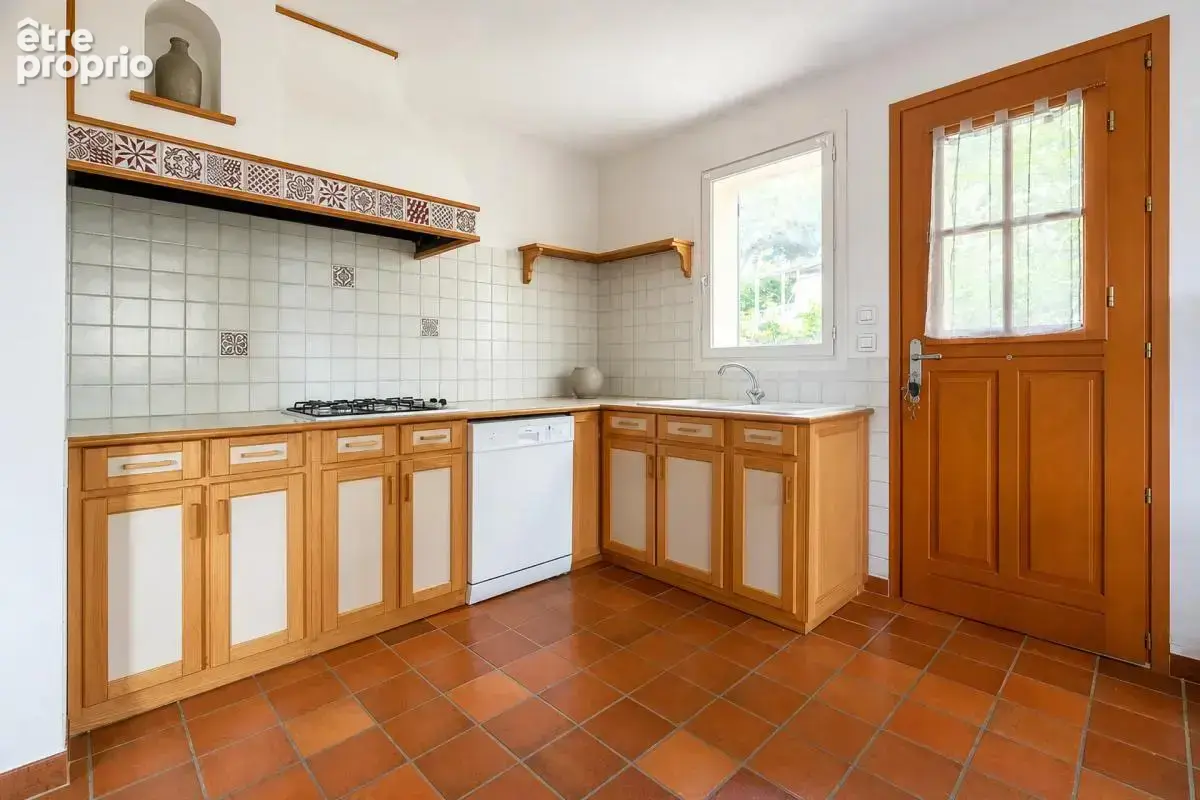 Maison 5 pièces – 159,43 m² – Piscine – Appartement indépendant - photo 7