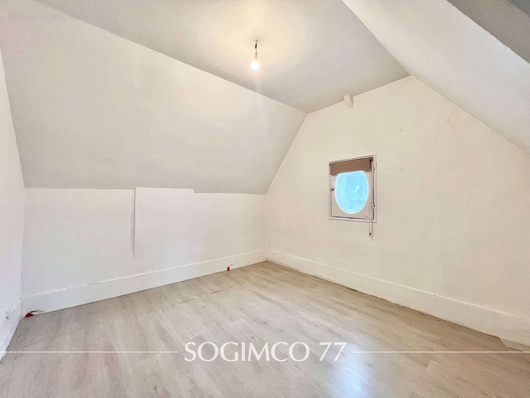 Maison à LAGNY-SUR-MARNE