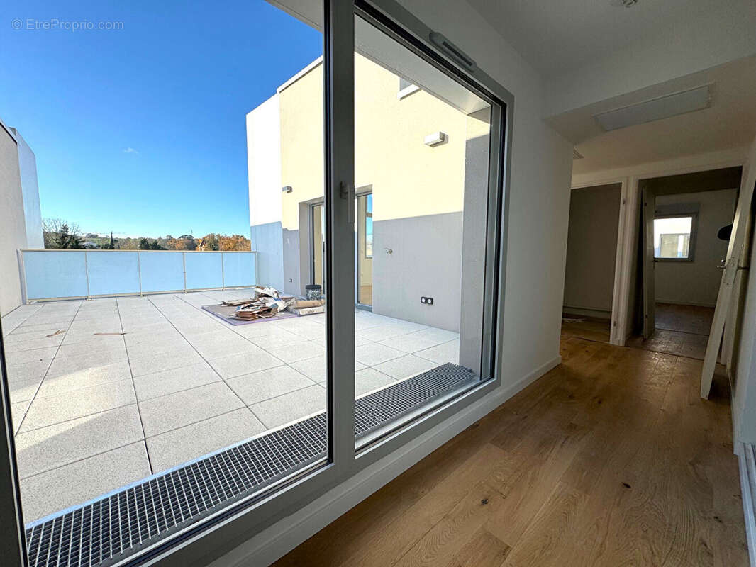 Appartement à AUZEVILLE-TOLOSANE