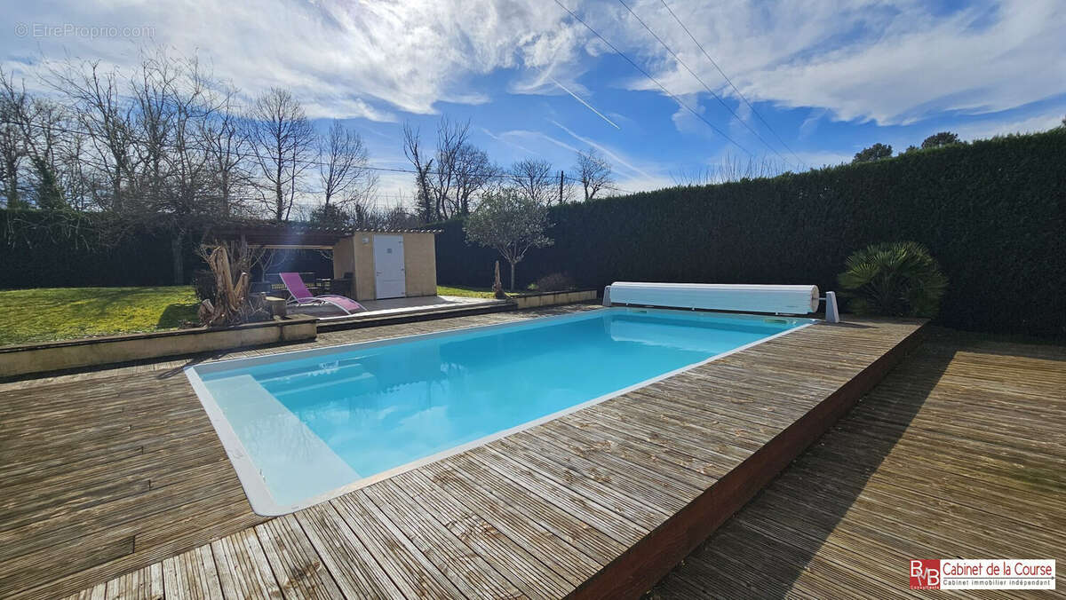 Maison à CURSAN