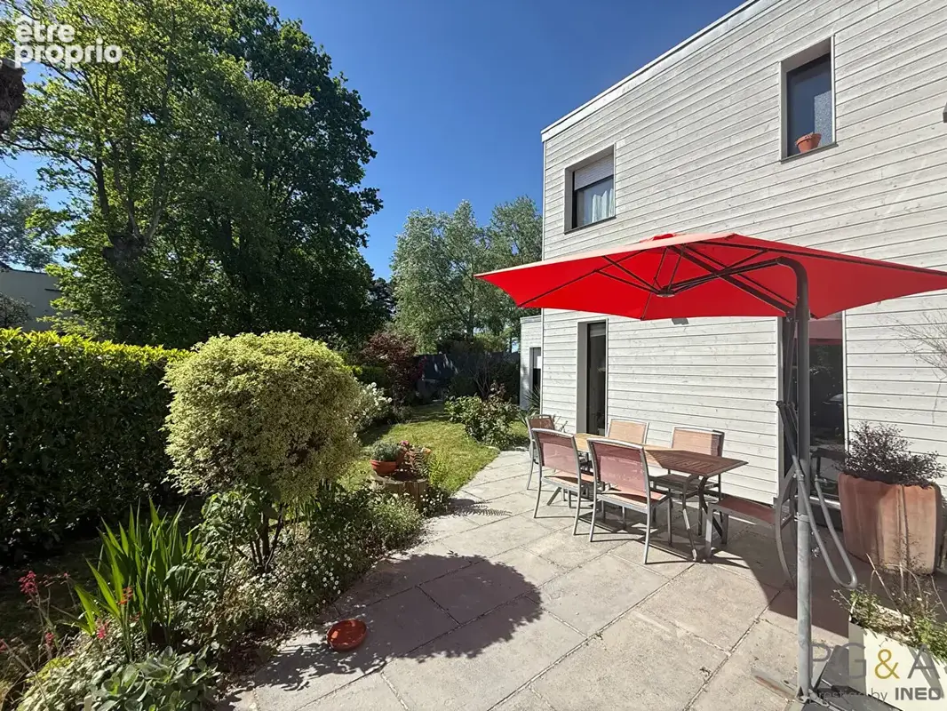 PACE - Maison contemporaine BBC de 250m² - photo 3