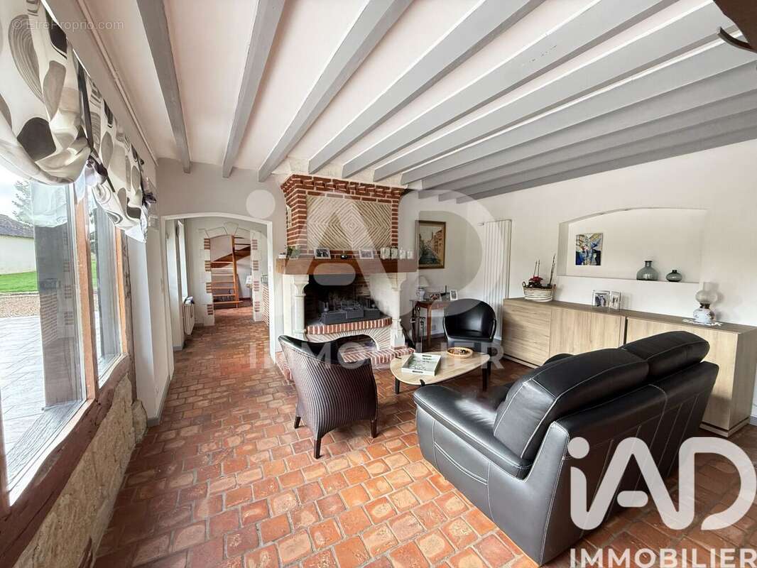 Maison 150 m² à Ecquetot  - photo 2