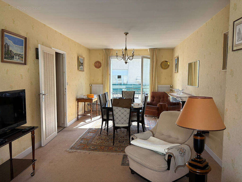 Maison à CHATEAUROUX