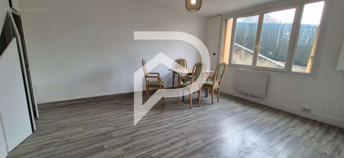 Appartement à CREIL