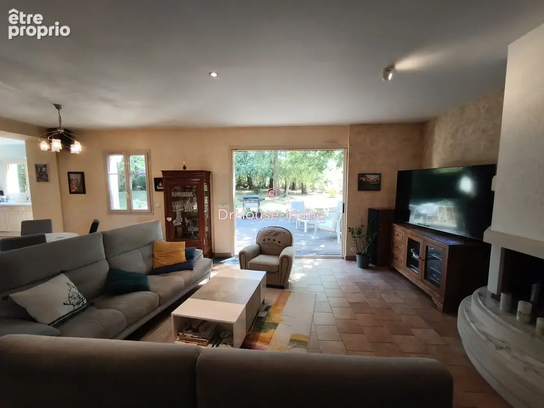 Maison 6 pièces 118 m² à vendre à Ecommoy (72220) - photo 6