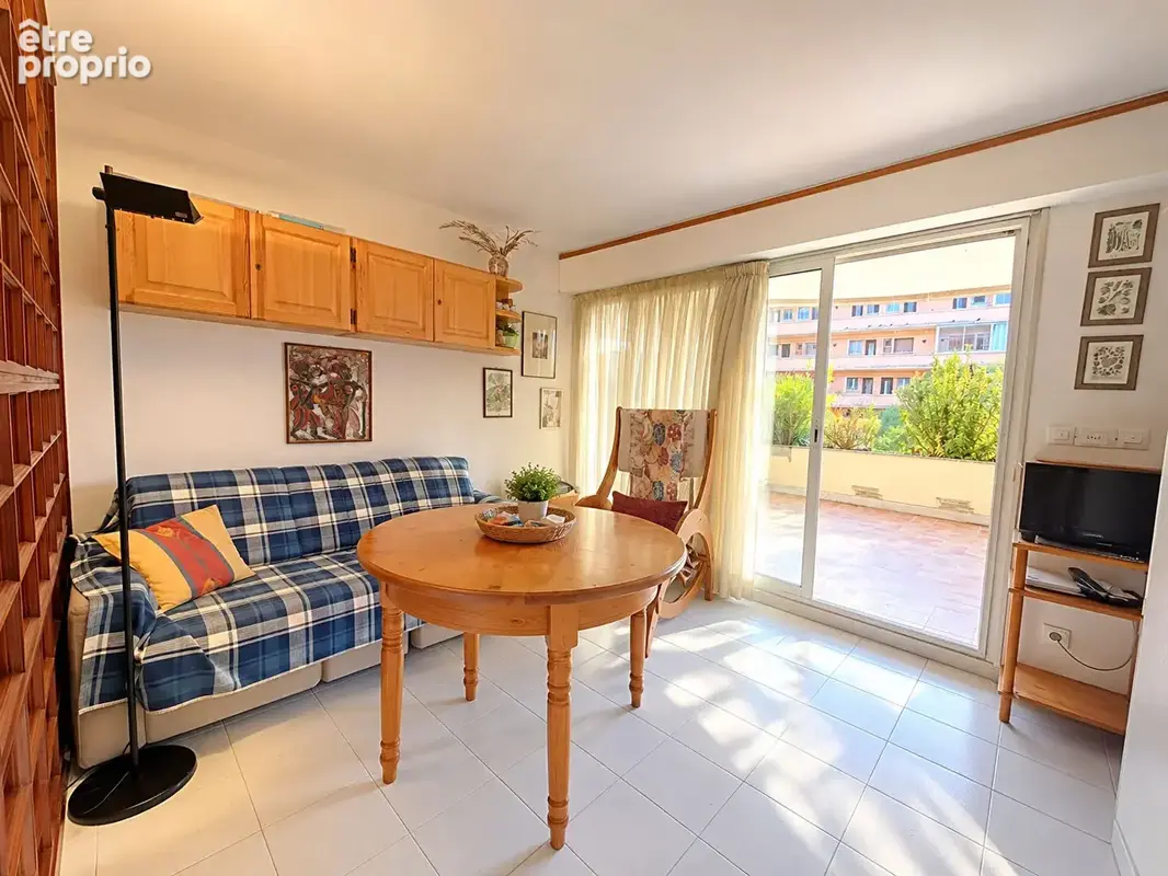 Fréjus Plage Appartement  2 pièce(s) 27 m2 + garage - photo 4